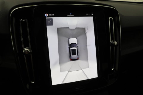 Volvo EX40 Single Motor Extended Range Plus Black Ed. 82 kWh | ACC | Panoramadak | 360° Camera | Harman/Kardon | BLIS | 20 Inch