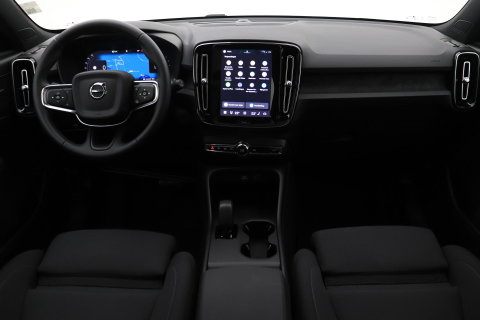 Volvo EX40 Single Motor Extended Range Plus Black Ed. 82 kWh | ACC | Panoramadak | 360° Camera | Harman/Kardon | BLIS | 20 Inch