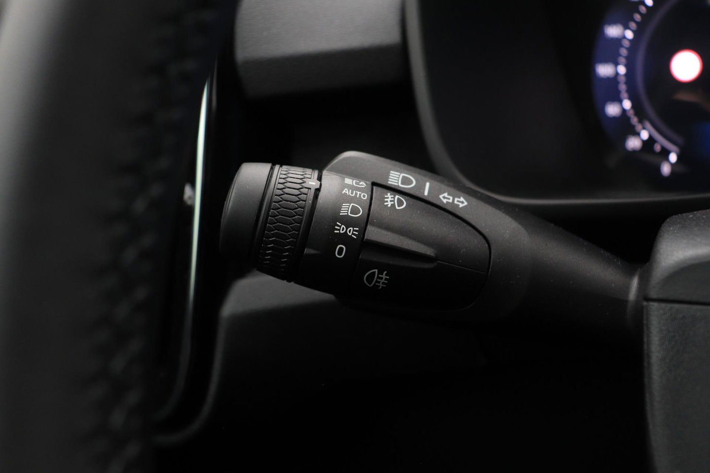 Volvo EX40 Single Motor Extended Range Plus Black Ed. 82 kWh | ACC | Panoramadak | 360° Camera | Harman/Kardon | BLIS | 20 Inch