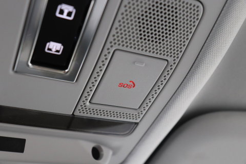 Land Rover Defender 2.0 P300e 110 X-Dynamic HSE | FACELIFT | ClearSight | Meridian Surround | Head-Up | ACC | Panoramadak | Trekhaak