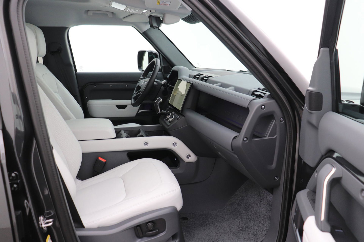 Land Rover Defender 2.0 P300e 110 X-Dynamic HSE | FACELIFT | ClearSight | Meridian Surround | Head-Up | ACC | Panoramadak | Trekhaak