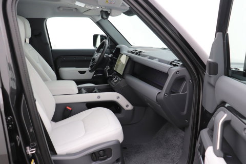 Land Rover Defender 2.0 P300e 110 X-Dynamic HSE | FACELIFT | ClearSight | Meridian Surround | Head-Up | ACC | Panoramadak | Trekhaak