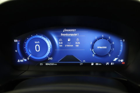 Ford Kuga 1.5 EcoBoost Titanium X | Stoel+Stuurverwarming | Camera | Getint Glas | 18 Inch