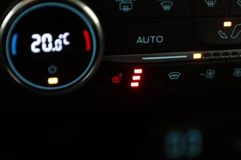 Ford Kuga 1.5 EcoBoost Titanium X | Stoel+Stuurverwarming | Camera | Getint Glas | 18 Inch
