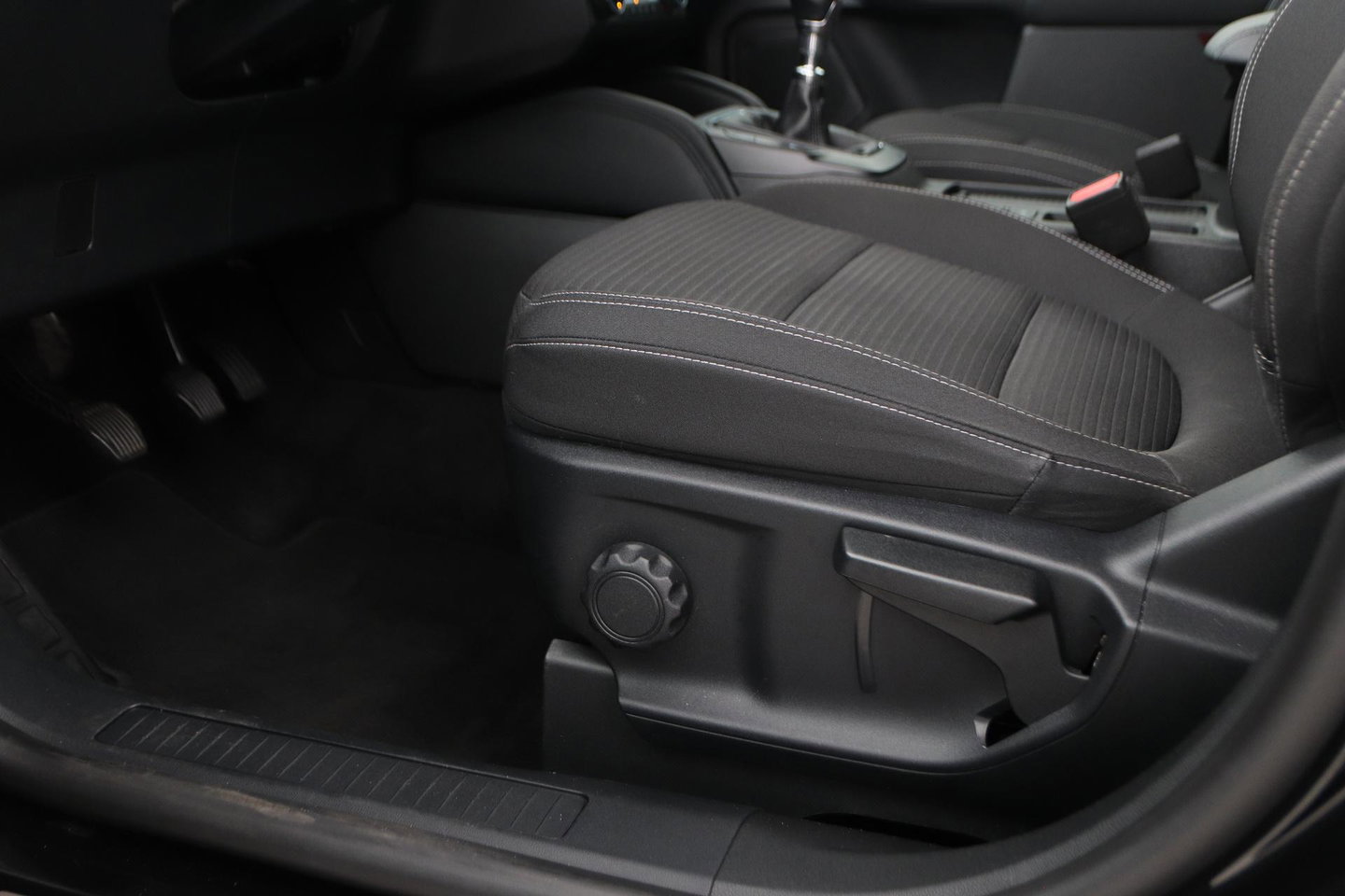 Ford Kuga 1.5 EcoBoost Titanium X | Stoel+Stuurverwarming | Camera | Getint Glas | 18 Inch