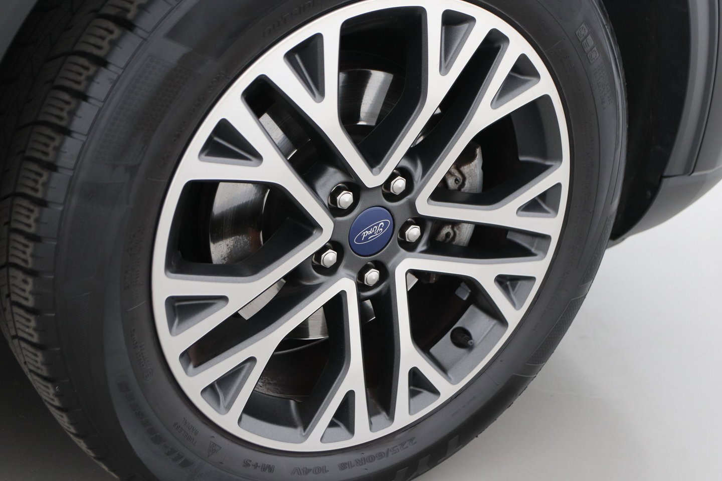 Ford Kuga 1.5 EcoBoost Titanium X | Stoel+Stuurverwarming | Camera | Getint Glas | 18 Inch