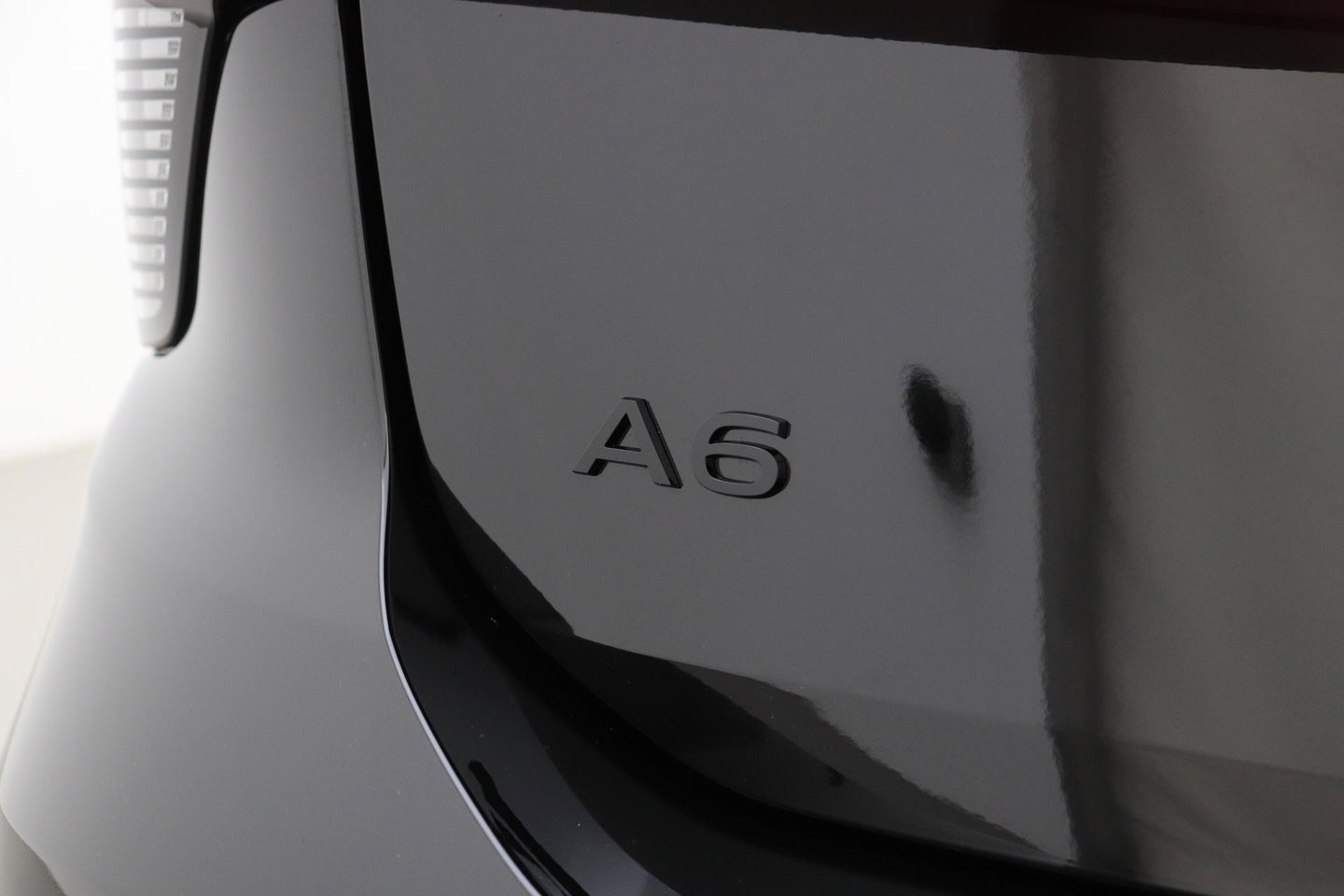 Audi A6 Avant 2.0 e-hybrid quattro S edition Competition | ACC | Luchtvering | Panoramadak | Massage+Ventilatie | Head-Up | 21 inch