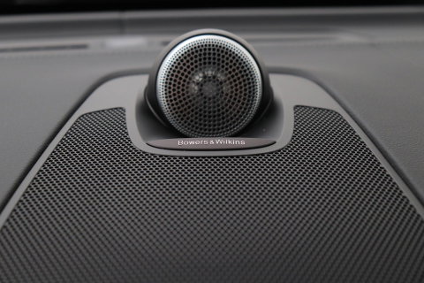 Volvo XC60 T6 Plug-in hybrid Ultra Black Edition | ACC | Luchtvering | Bowers&Wilkins | 360° Camera | Stoelmassage | Panoramadak | Head-Up