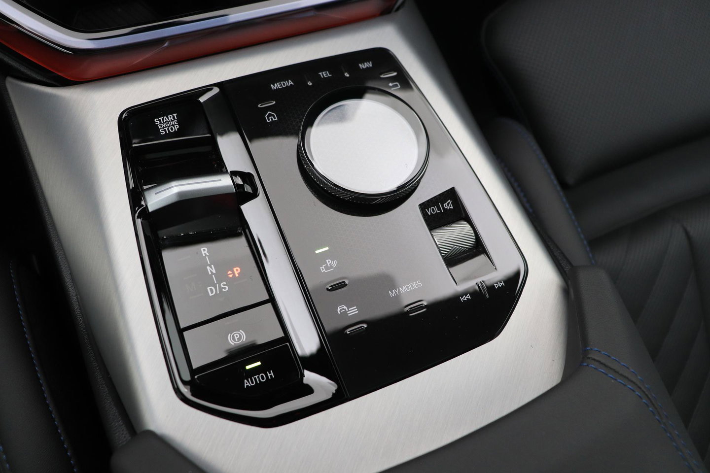BMW X3 30e xDrive | ACC | M Sportpakket | Head-Up | Trekhaak | Panoramadak | Harman/Kardon | 360° Camera
