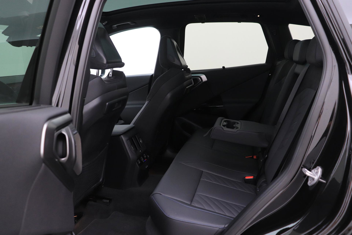 BMW X3 30e xDrive | ACC | M Sportpakket | Head-Up | Trekhaak | Panoramadak | Harman/Kardon | 360° Camera