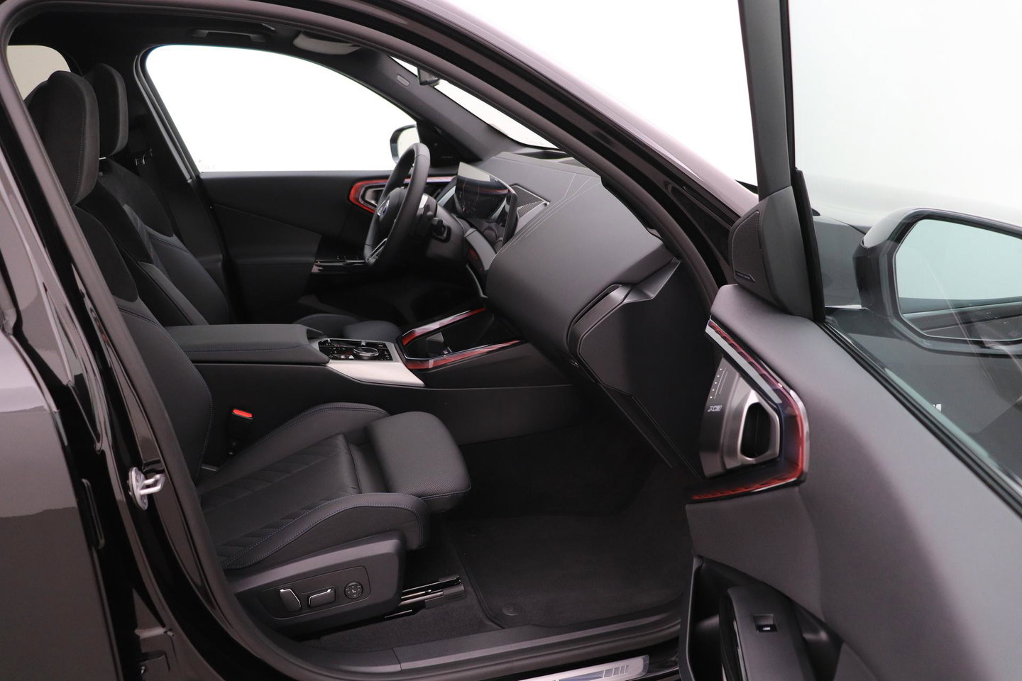 BMW X3 30e xDrive | ACC | M Sportpakket | Head-Up | Trekhaak | Panoramadak | Harman/Kardon | 360° Camera