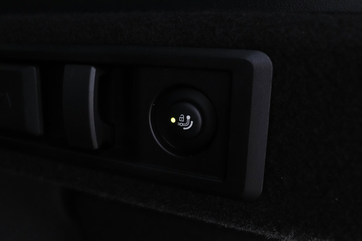 BMW X3 30e xDrive | ACC | M Sportpakket | Head-Up | Trekhaak | Panoramadak | Harman/Kardon | 360° Camera