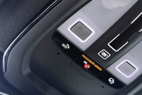 Volvo EX40 Single Motor Extended Range Plus Black Ed. 82 kWh | ACC | Panoramadak | 360° Camera | Harman/Kardon | BLIS | 20 Inch