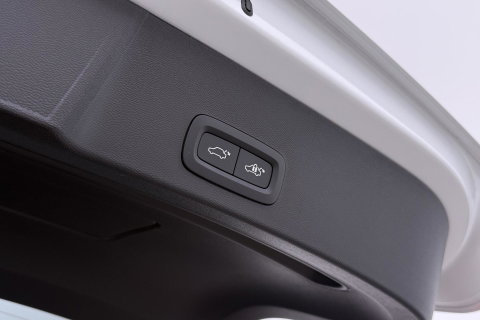 Volvo EX40 Single Motor Extended Range Plus Black Ed. 82 kWh | ACC | Panoramadak | 360° Camera | Harman/Kardon | BLIS | 20 Inch