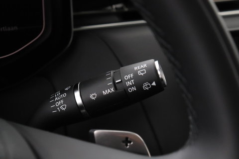 Land Rover Range Rover Sport 3.0 P550e Autobiography PHEV | Black Pack | Massage | Meridian Surround | Koelbox | ClearSight | Trekhaak | 23 Inch