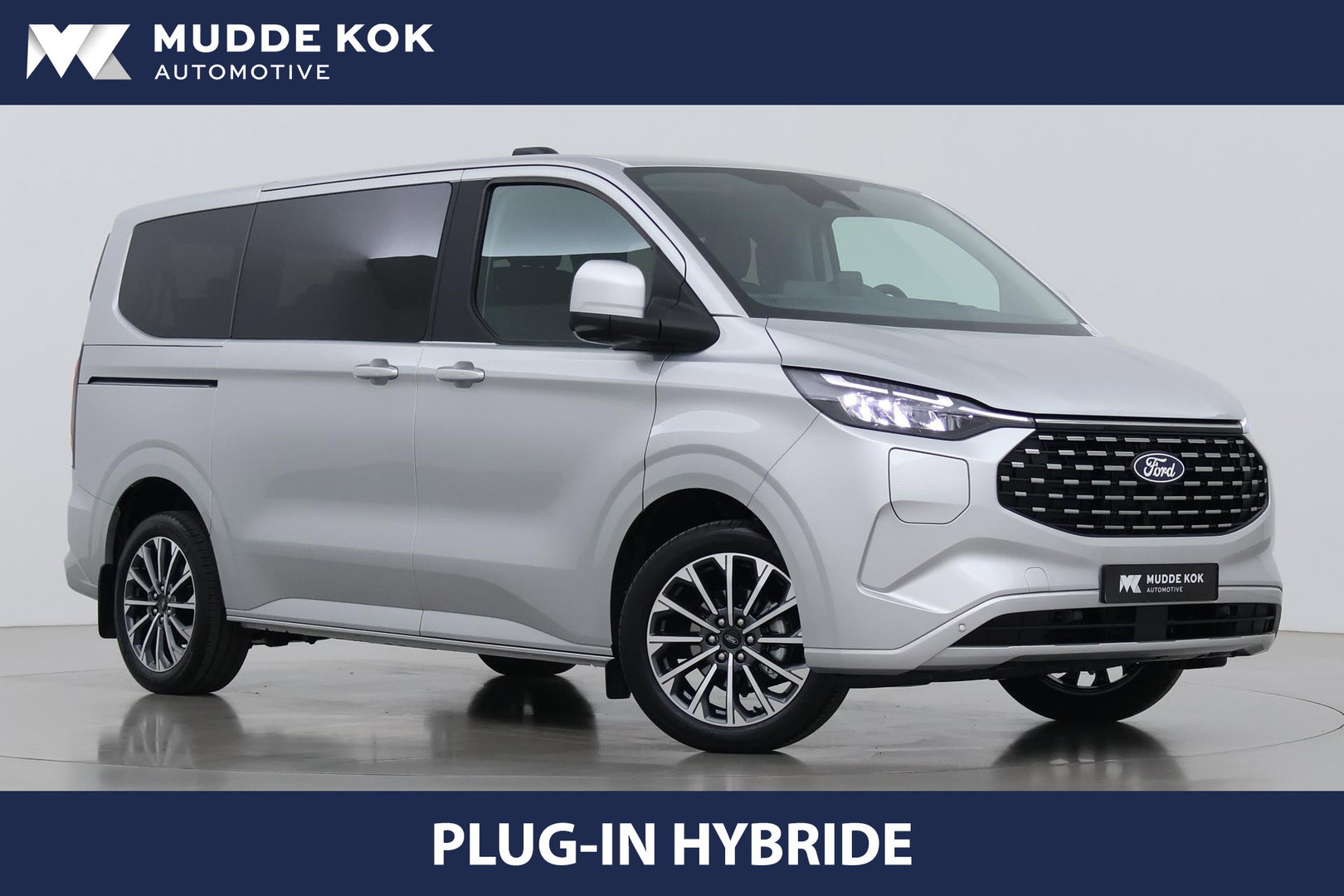 Ford Transit Custom Tourneo 340 2.5 PHEV L1H1 Titanium X | 8P | Panoramadak | ACC | Elektrische Schuifdeuren | Trekhaak | Bang&Olufsen