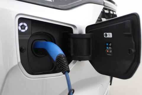 Ford Transit Custom Tourneo 340 2.5 PHEV L1H1 Titanium X | 8P | Panoramadak | ACC | Elektrische Schuifdeuren | Trekhaak | Bang&Olufsen