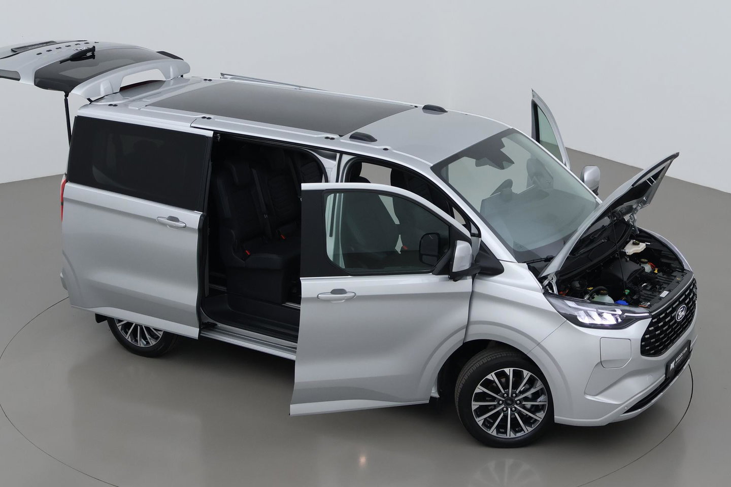 Ford Transit Custom Tourneo 340 2.5 PHEV L1H1 Titanium X | 8P | Panoramadak | ACC | Elektrische Schuifdeuren | Trekhaak | Bang&Olufsen