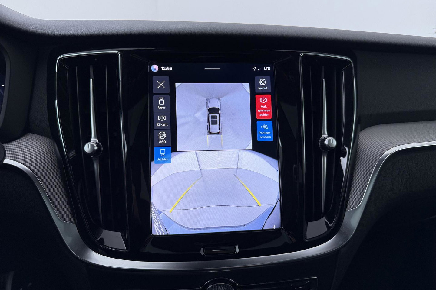 Volvo V60 T8 Plug-in hybrid Plus Bright | ACC | Panoramadak | Harman/Kardon | 360° Camera | Head-Up | BLIS | Stoel+Stuurverwarming