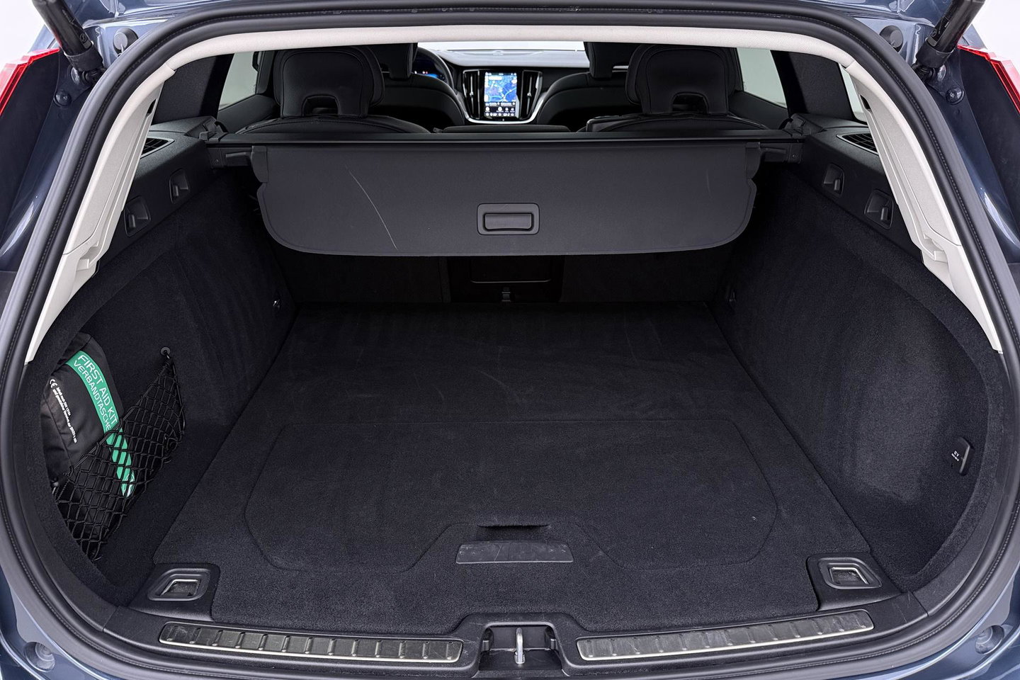 Volvo V60 T8 Plug-in hybrid Plus Bright | ACC | Panoramadak | Harman/Kardon | 360° Camera | Head-Up | BLIS | Stoel+Stuurverwarming