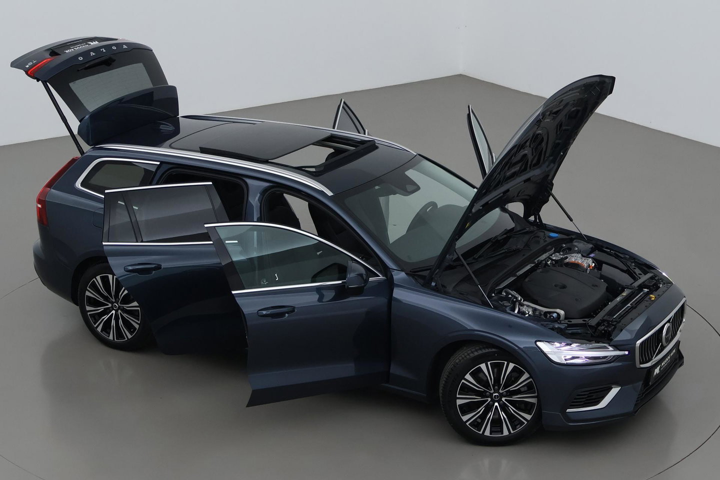 Volvo V60 T8 Plug-in hybrid Plus Bright | ACC | Panoramadak | Harman/Kardon | 360° Camera | Head-Up | BLIS | Stoel+Stuurverwarming