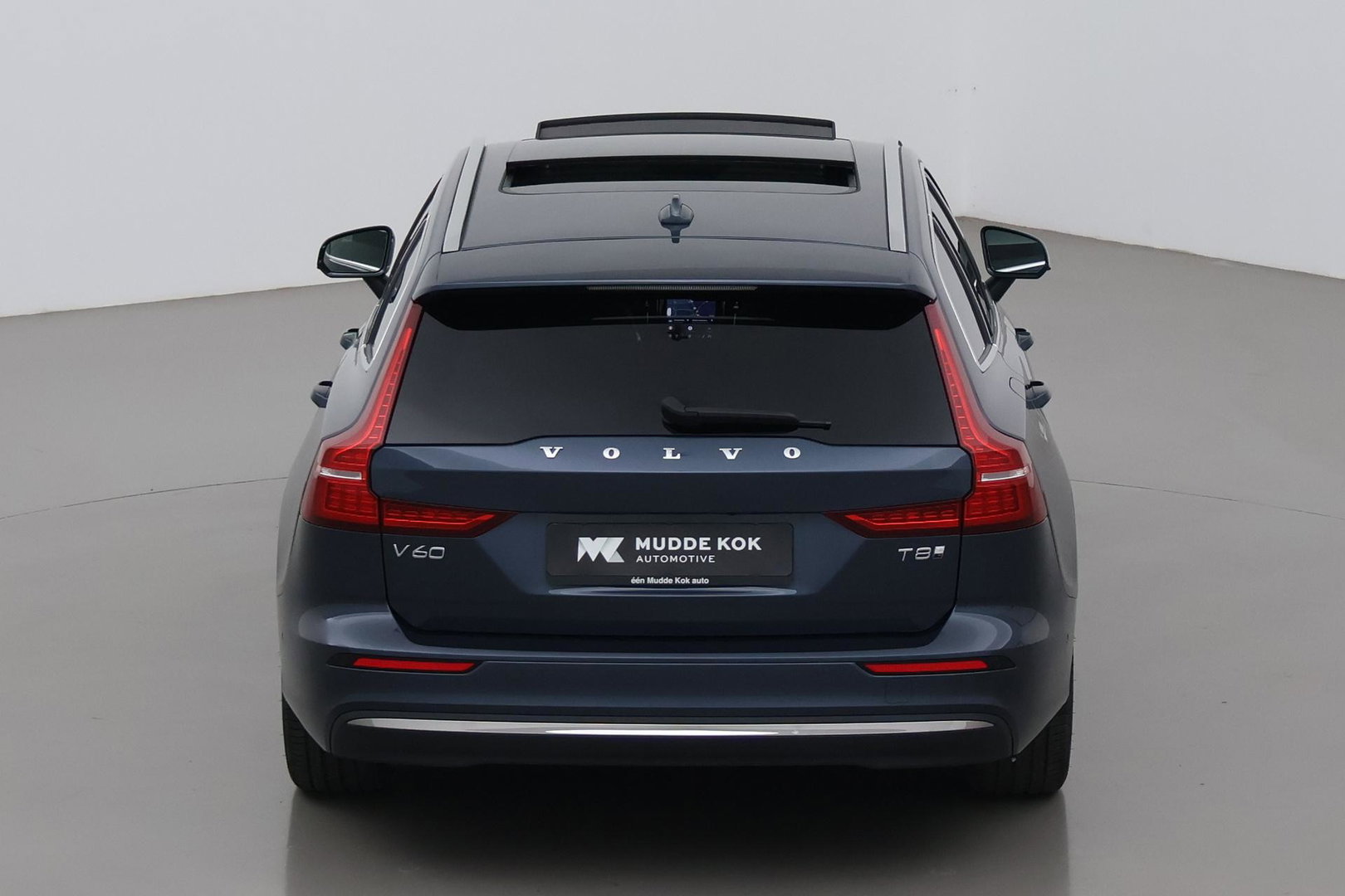Volvo V60 T8 Plug-in hybrid Plus Bright | ACC | Panoramadak | Harman/Kardon | 360° Camera | Head-Up | BLIS | Stoel+Stuurverwarming