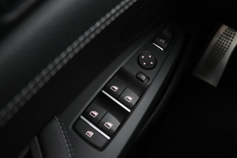 BMW X4 xDrive20i Centennial High Executive | M-Sport | Panoramadak | Vol-Leder | 20 Inch