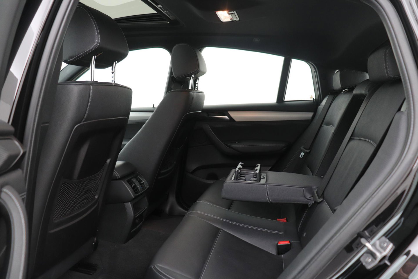BMW X4 xDrive20i Centennial High Executive | M-Sport | Panoramadak | Vol-Leder | 20 Inch