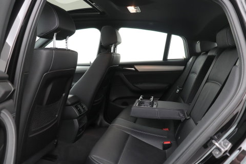 BMW X4 xDrive20i Centennial High Executive | M-Sport | Panoramadak | Vol-Leder | 20 Inch