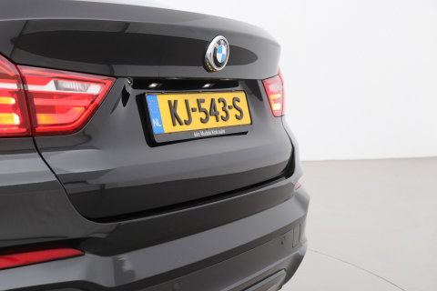 BMW X4 xDrive20i Centennial High Executive | M-Sport | Panoramadak | Vol-Leder | 20 Inch