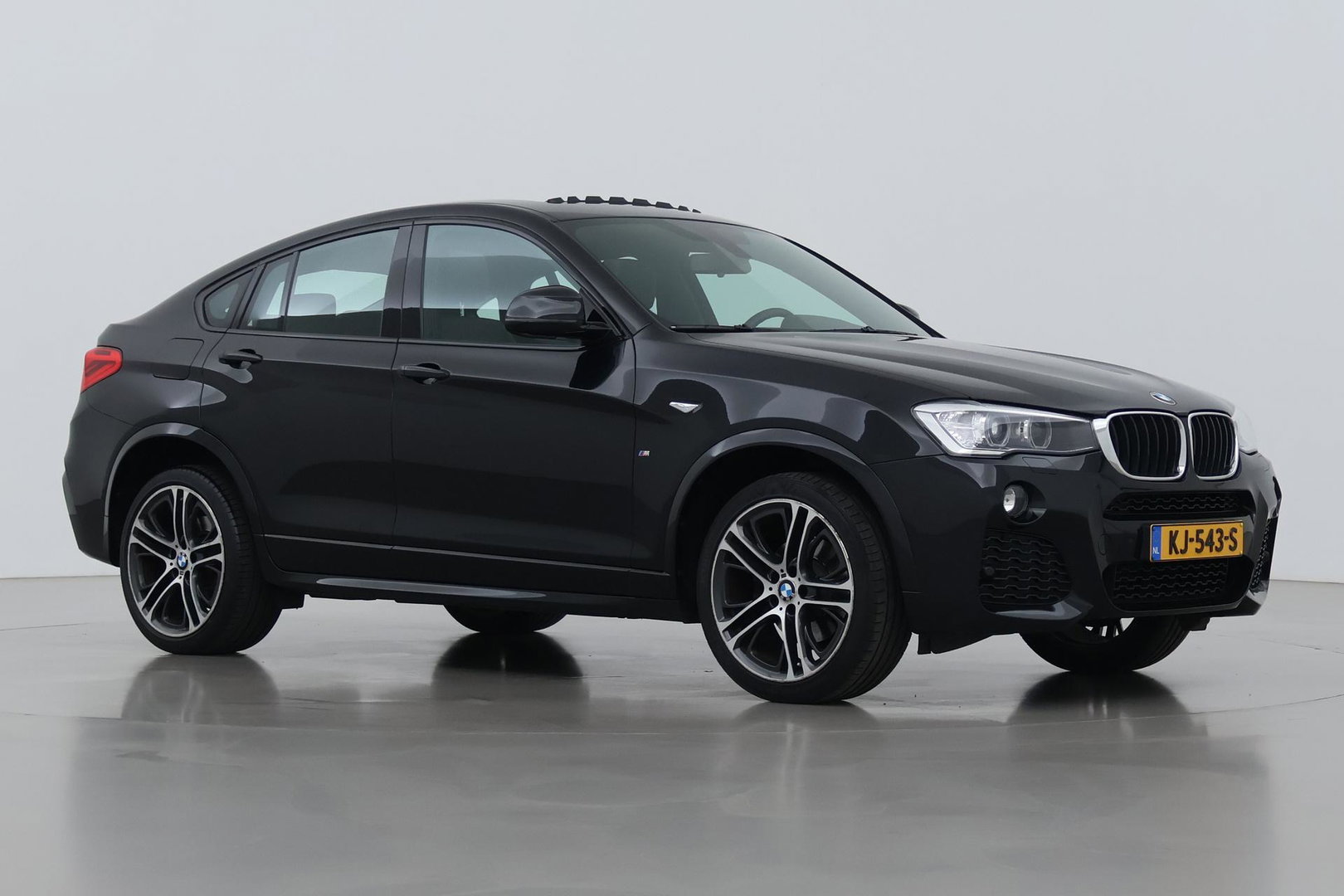 BMW X4 xDrive20i Centennial High Executive | M-Sport | Panoramadak | Vol-Leder | 20 Inch