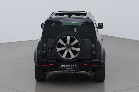 Land Rover Defender 2.0 P300e 110 X | FACELIFT | ClearSight | Meridian Surround | Trekhaak | Luchtvering | Koelbox | Panoramadak | 22 Inch