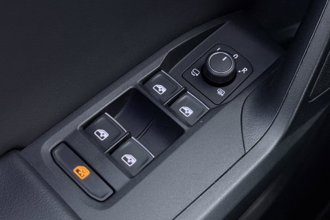 SEAT Leon 1.4 TSI eHybrid PHEV FR | ACC | Panoramadak | Stuurverwarming | Camera | Keyless | 18 Inch