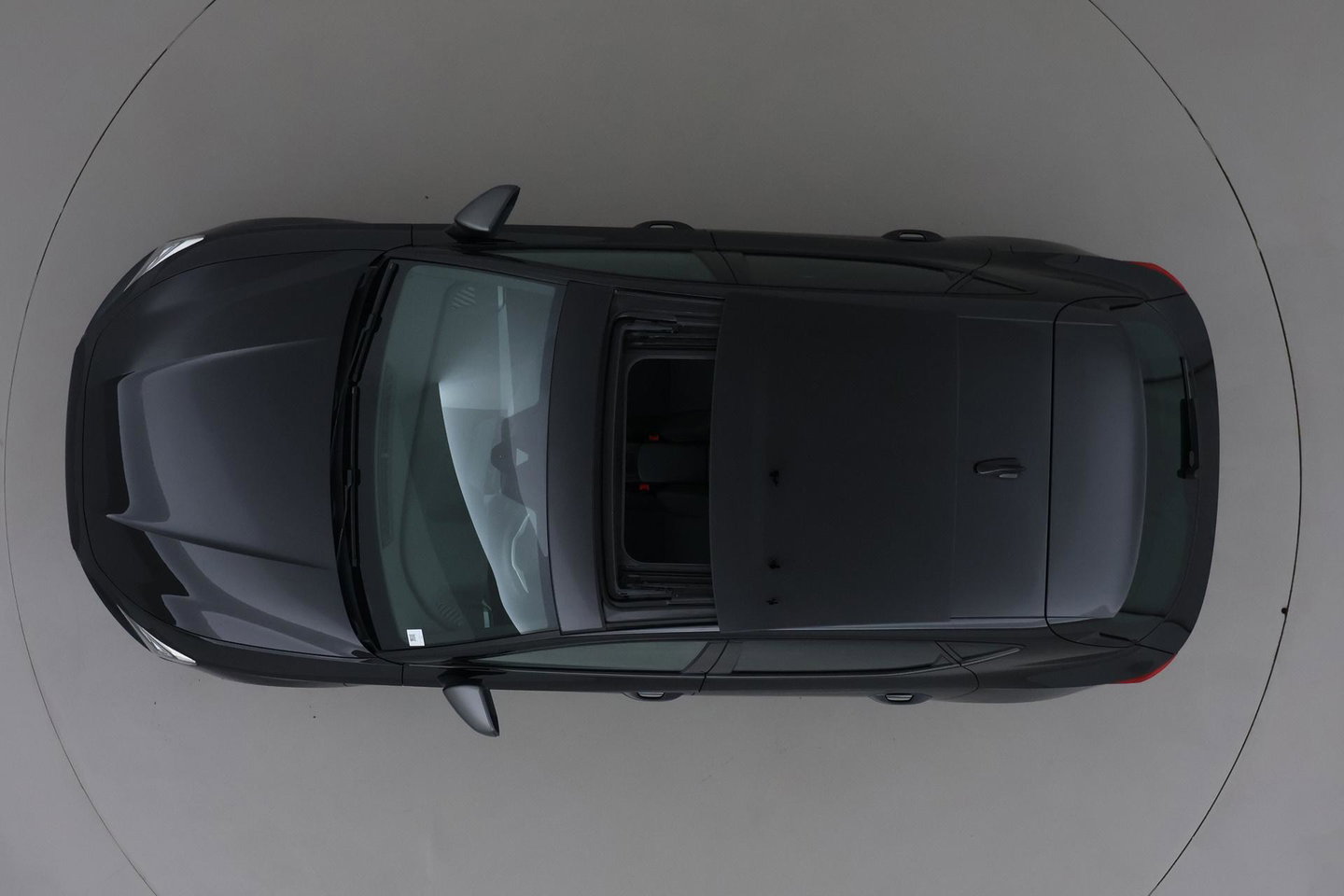 SEAT Leon 1.4 TSI eHybrid PHEV FR | ACC | Panoramadak | Stuurverwarming | Camera | Keyless | 18 Inch