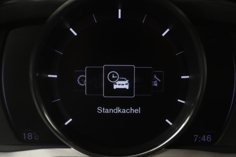 Volvo XC60 2.4 D5 Summum | ACC | Camera | BLIS | Trekhaak | Standkachel | Getint Glas