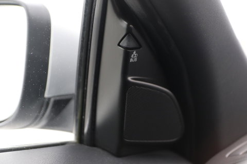 Volvo XC60 2.4 D5 Summum | ACC | Camera | BLIS | Trekhaak | Standkachel | Getint Glas