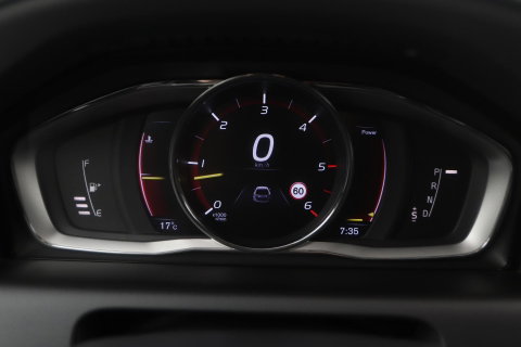 Volvo XC60 2.4 D5 Summum | ACC | Camera | BLIS | Trekhaak | Standkachel | Getint Glas