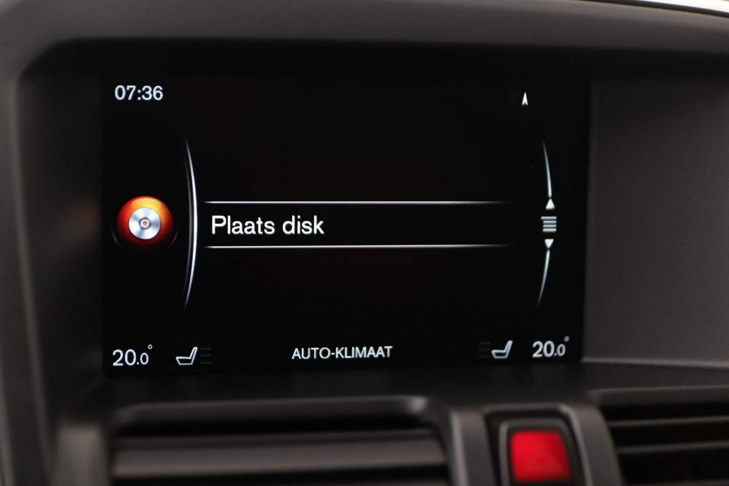 Volvo XC60 2.4 D5 Summum | ACC | Camera | BLIS | Trekhaak | Standkachel | Getint Glas