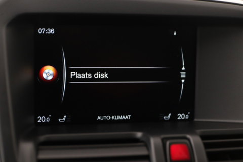 Volvo XC60 2.4 D5 Summum | ACC | Camera | BLIS | Trekhaak | Standkachel | Getint Glas