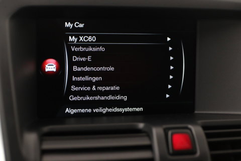 Volvo XC60 2.4 D5 Summum | ACC | Camera | BLIS | Trekhaak | Standkachel | Getint Glas