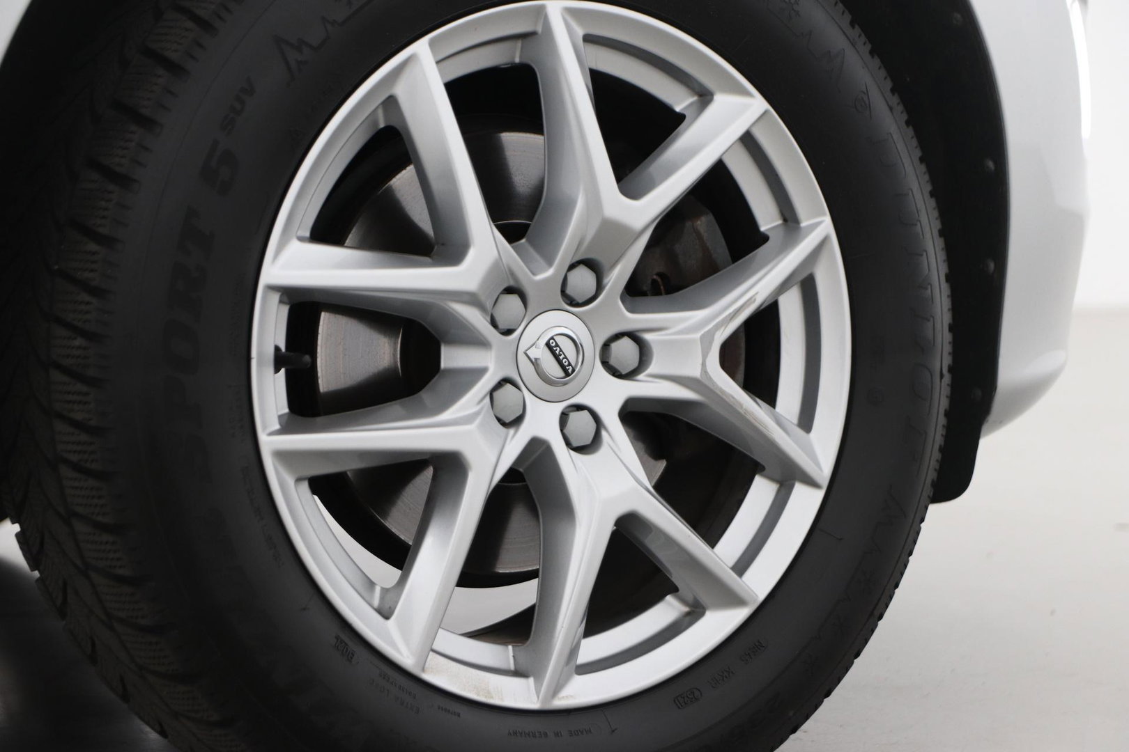 Volvo XC60 2.4 D5 Summum | ACC | Camera | BLIS | Trekhaak | Standkachel | Getint Glas