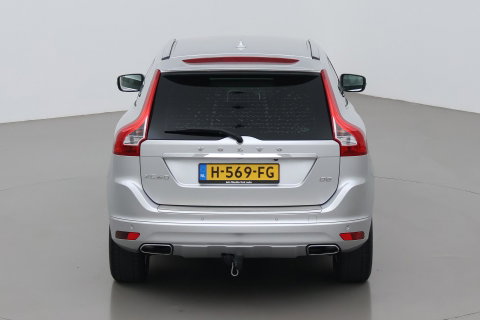 Volvo XC60 2.4 D5 Summum | ACC | Camera | BLIS | Trekhaak | Standkachel | Getint Glas