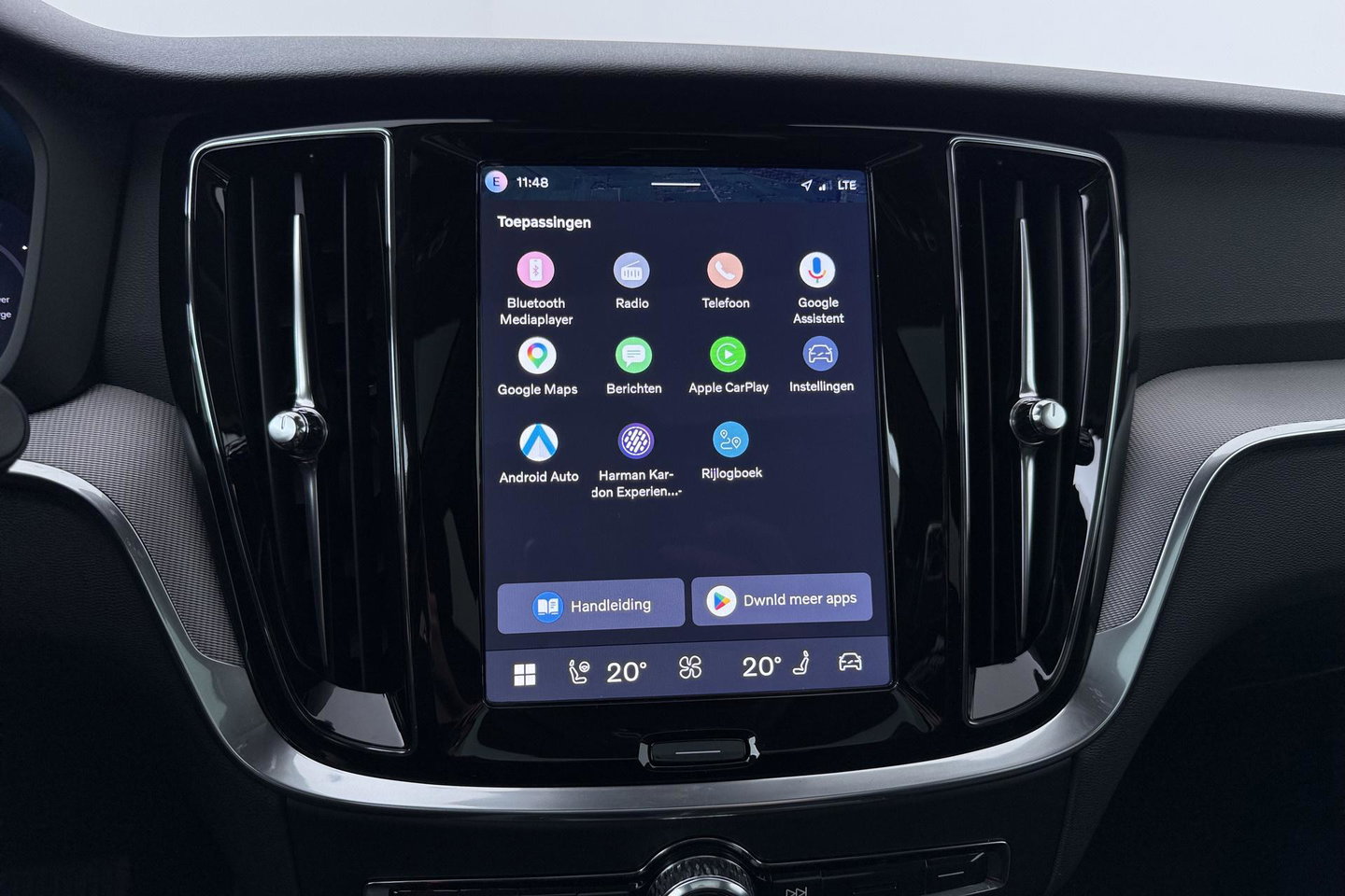 Volvo V60 T8 Plug-in hybrid Plus Bright | ACC | Panoramadak | Harman/Kardon | 360° Camera | Head-Up | BLIS | Stoel+Stuurverwarming