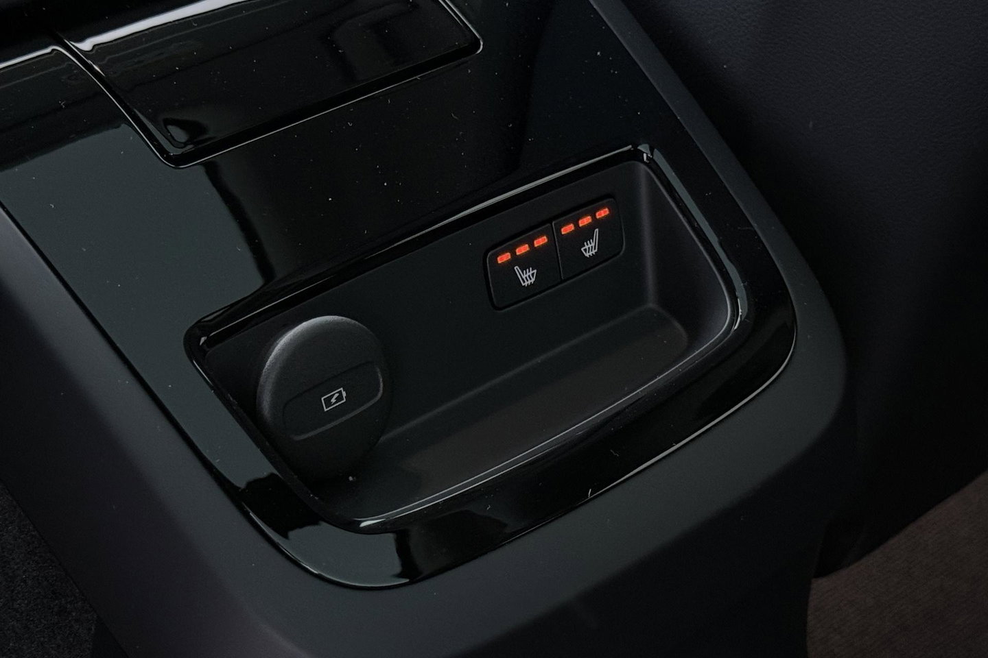 Volvo V60 T8 Plug-in hybrid Plus Bright | ACC | Panoramadak | Harman/Kardon | 360° Camera | Head-Up | BLIS | Stoel+Stuurverwarming