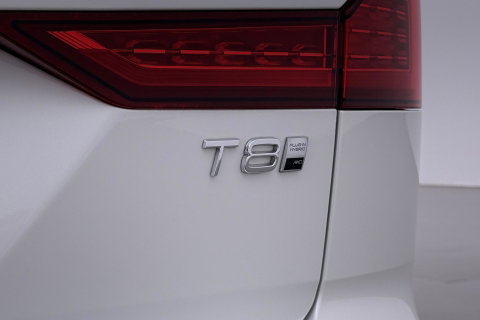 Volvo V60 T8 Plug-in hybrid Plus Bright | ACC | Panoramadak | Harman/Kardon | 360° Camera | Head-Up | BLIS | Stoel+Stuurverwarming