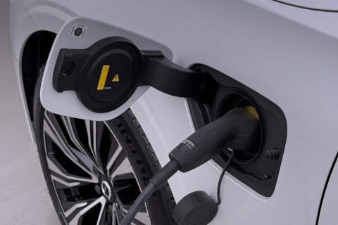Volvo V60 T8 Plug-in hybrid Plus Bright | ACC | Panoramadak | Harman/Kardon | 360° Camera | Head-Up | BLIS | Stoel+Stuurverwarming