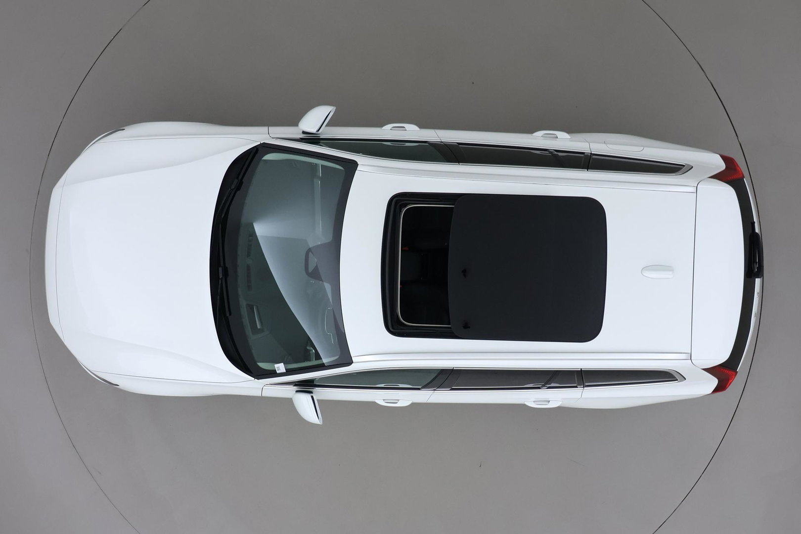 Volvo V60 T8 Plug-in hybrid Plus Bright | ACC | Panoramadak | Harman/Kardon | 360° Camera | Head-Up | BLIS | Stoel+Stuurverwarming