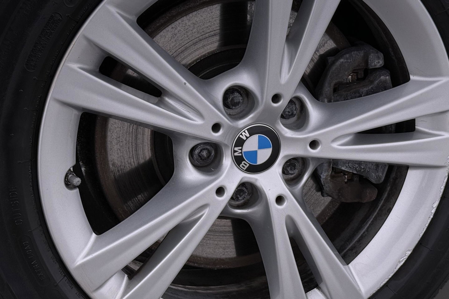 BMW 2 Serie Active Tourer 225i xDrive High Executive | Leder | Stoelverwarming | Camera | PDC V+A