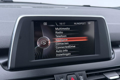 BMW 2 Serie Active Tourer 225i xDrive High Executive | Leder | Stoelverwarming | Camera | PDC V+A