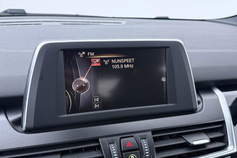 BMW 2 Serie Active Tourer 225i xDrive High Executive | Leder | Stoelverwarming | Camera | PDC V+A